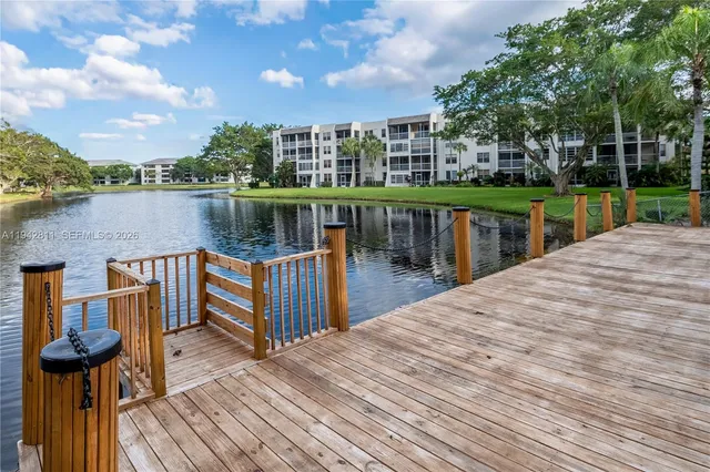 a car parked in front of a building