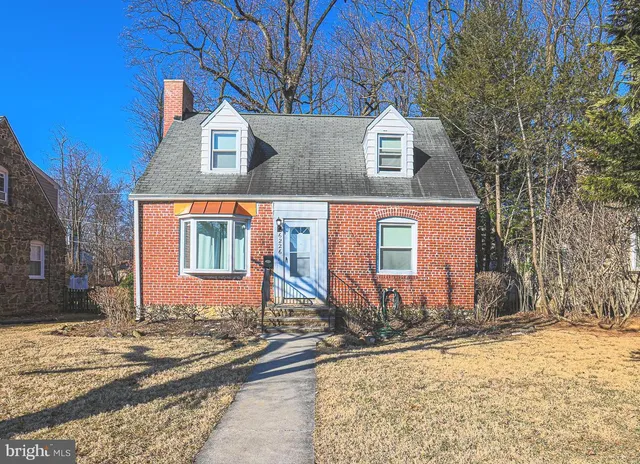 $2,600 | 6226 Woodcrest Avenue, Baltimore, MD 21209