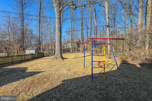 $2,600 | 6226 Woodcrest Avenue, Baltimore, MD 21209