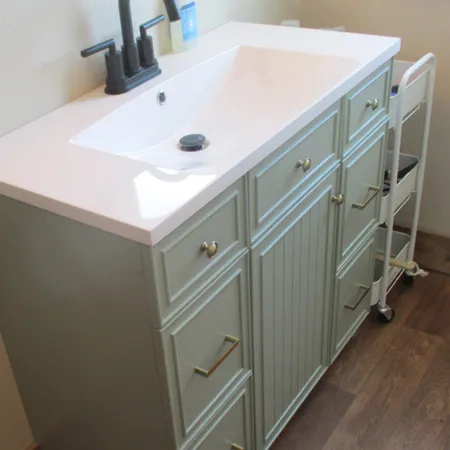 $639,900 | E10056 County C, North Freedom, WI 53951