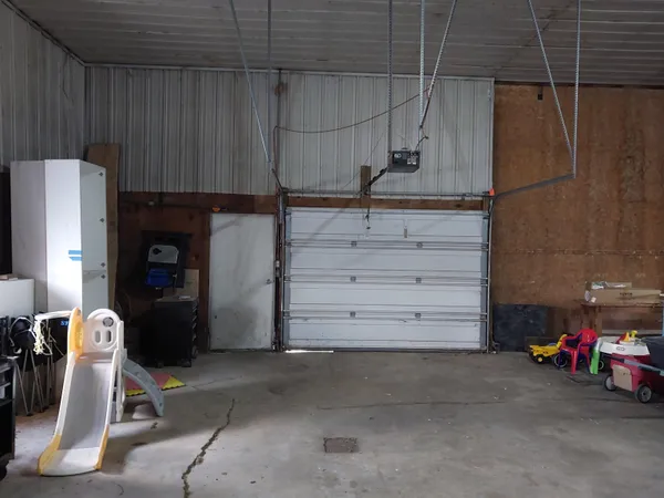 $639,900 | E10056 County C, North Freedom, WI 53951