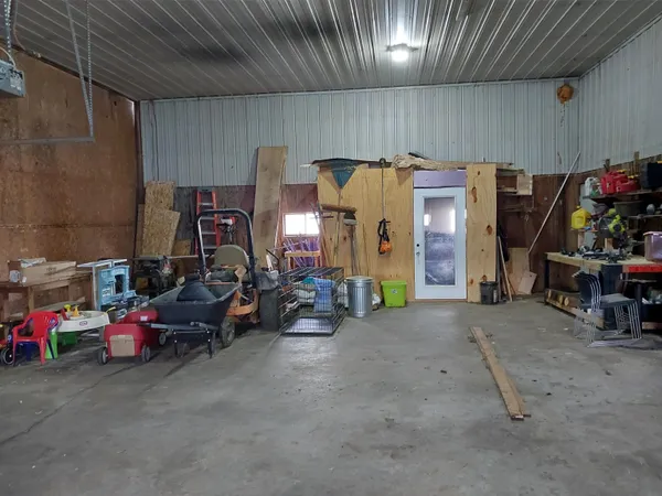 $639,900 | E10056 County C, North Freedom, WI 53951