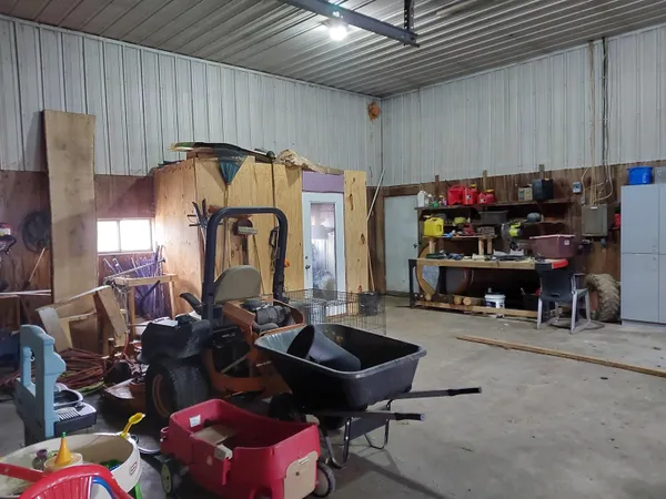 $639,900 | E10056 County C, North Freedom, WI 53951