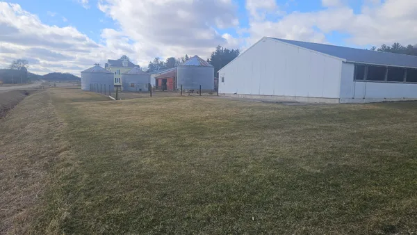 $639,900 | E10056 County C, North Freedom, WI 53951