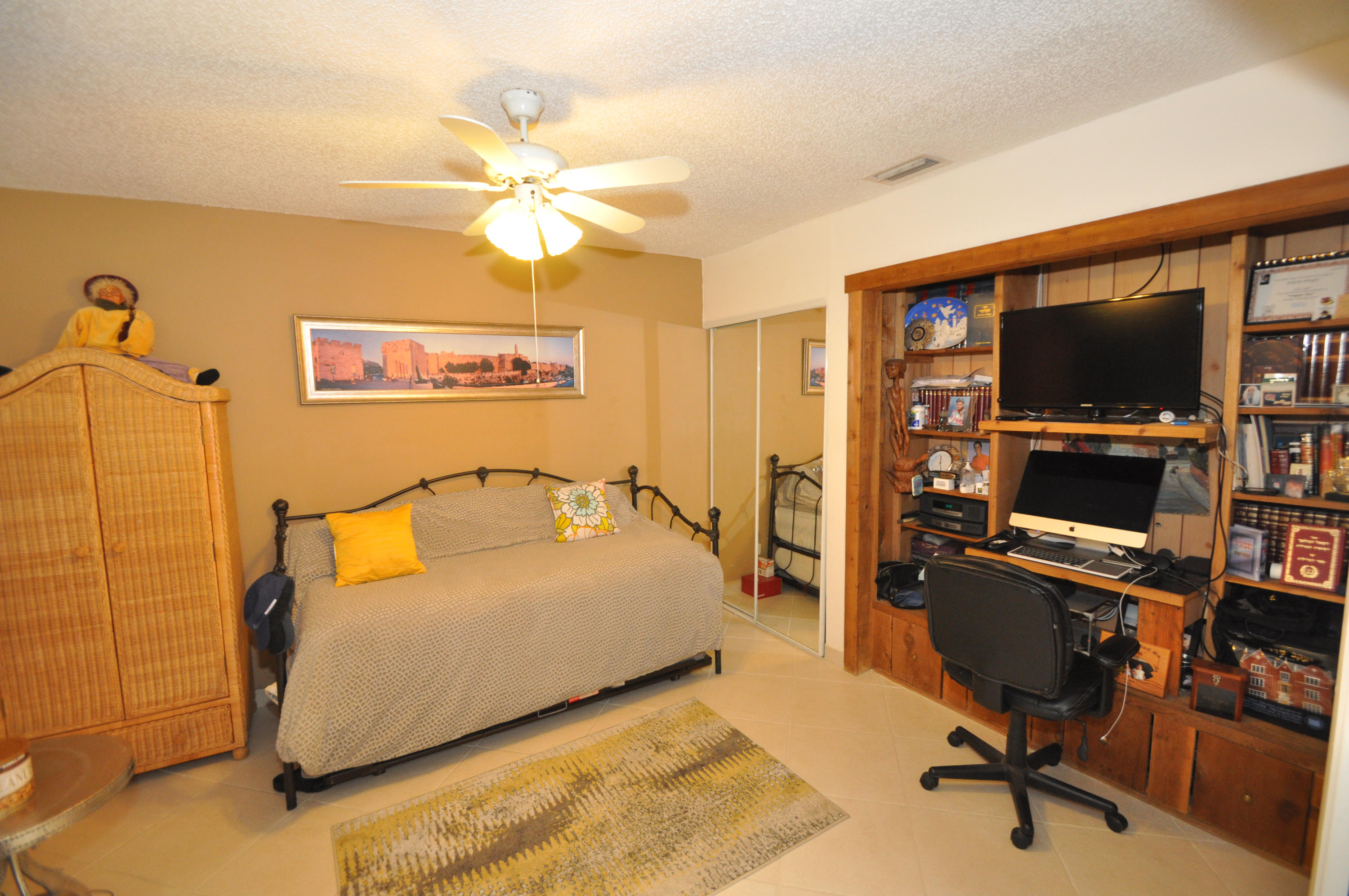 7527 Sierra Drive East Boca Raton, FL 33433 - Photo 14 of 27 DSC_0523