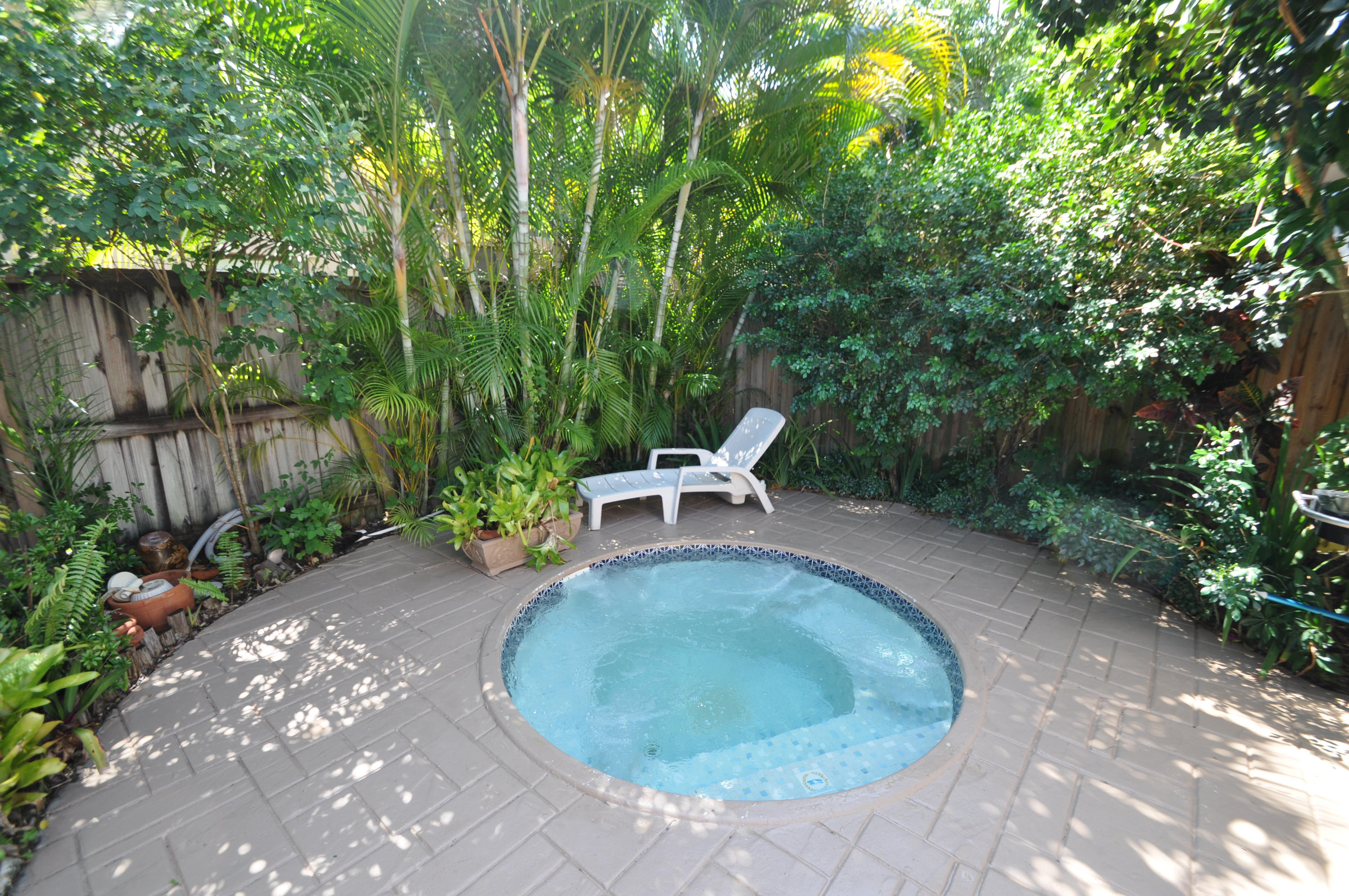 7527 Sierra Drive East Boca Raton, FL 33433 - Photo 18 of 27 DSC_0498