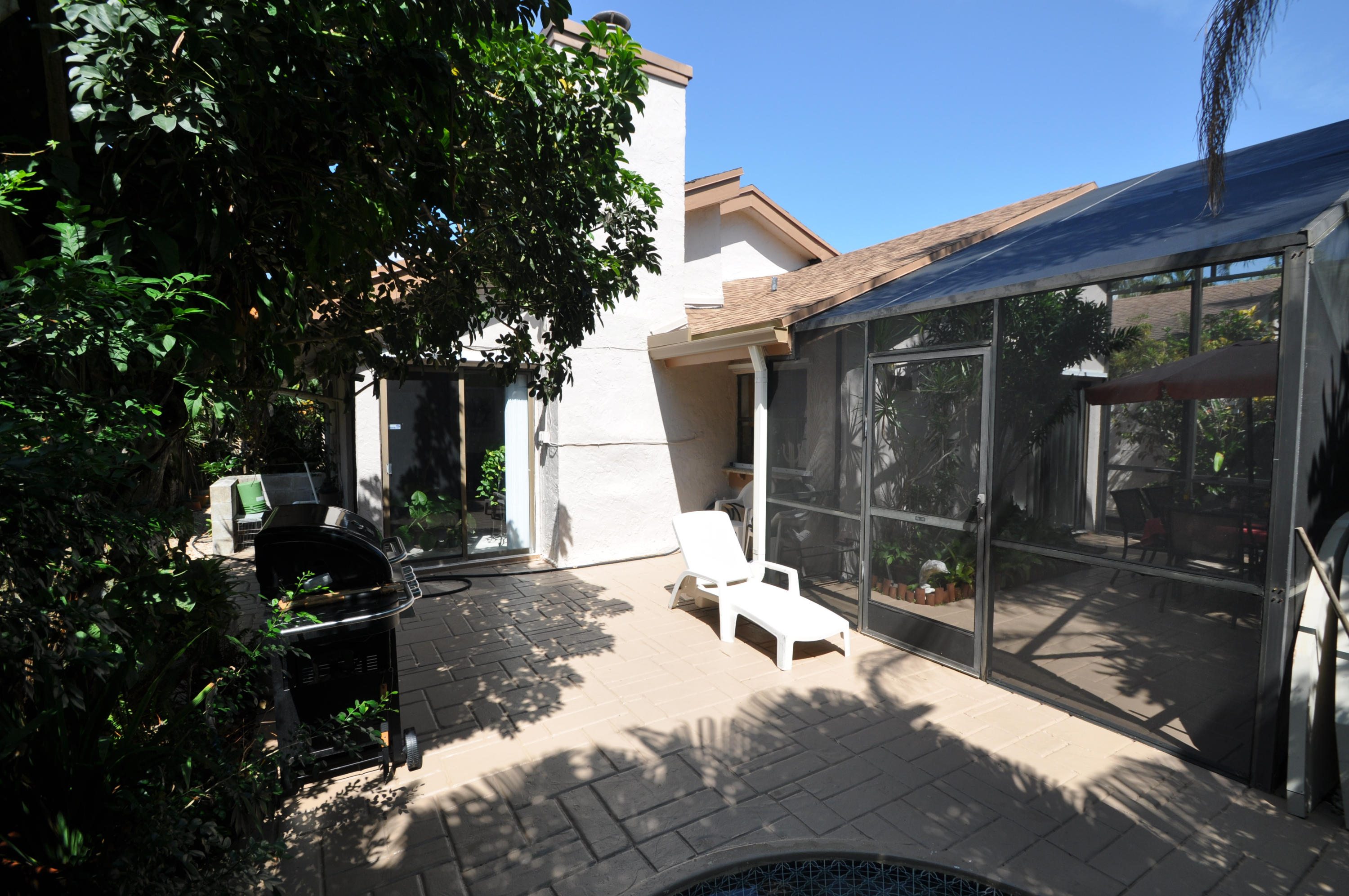 7527 Sierra Drive East Boca Raton, FL 33433 - Photo 19 of 27 DSC_0501