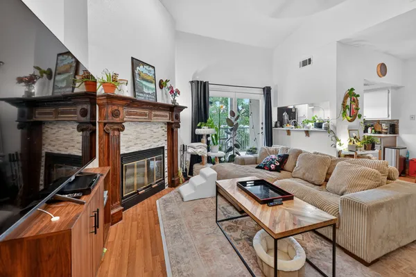 $1,600 | 3840 Far W Boulevard, Unit 319, Austin, TX 78731