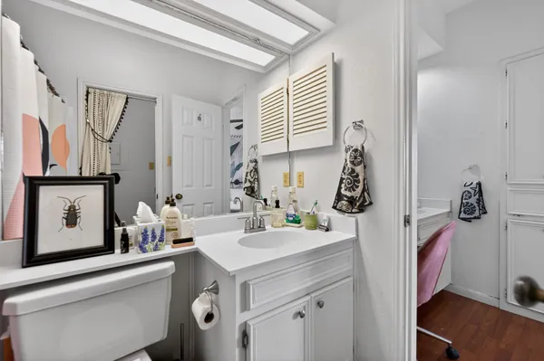 $1,600 | 3840 Far W Boulevard, Unit 319, Austin, TX 78731