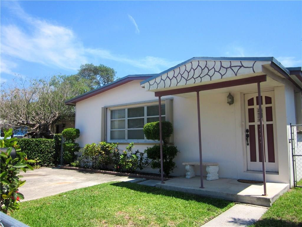 2222 McClellan Street Hollywood, FL 33020 - Photo 2 of 16 Photo 2