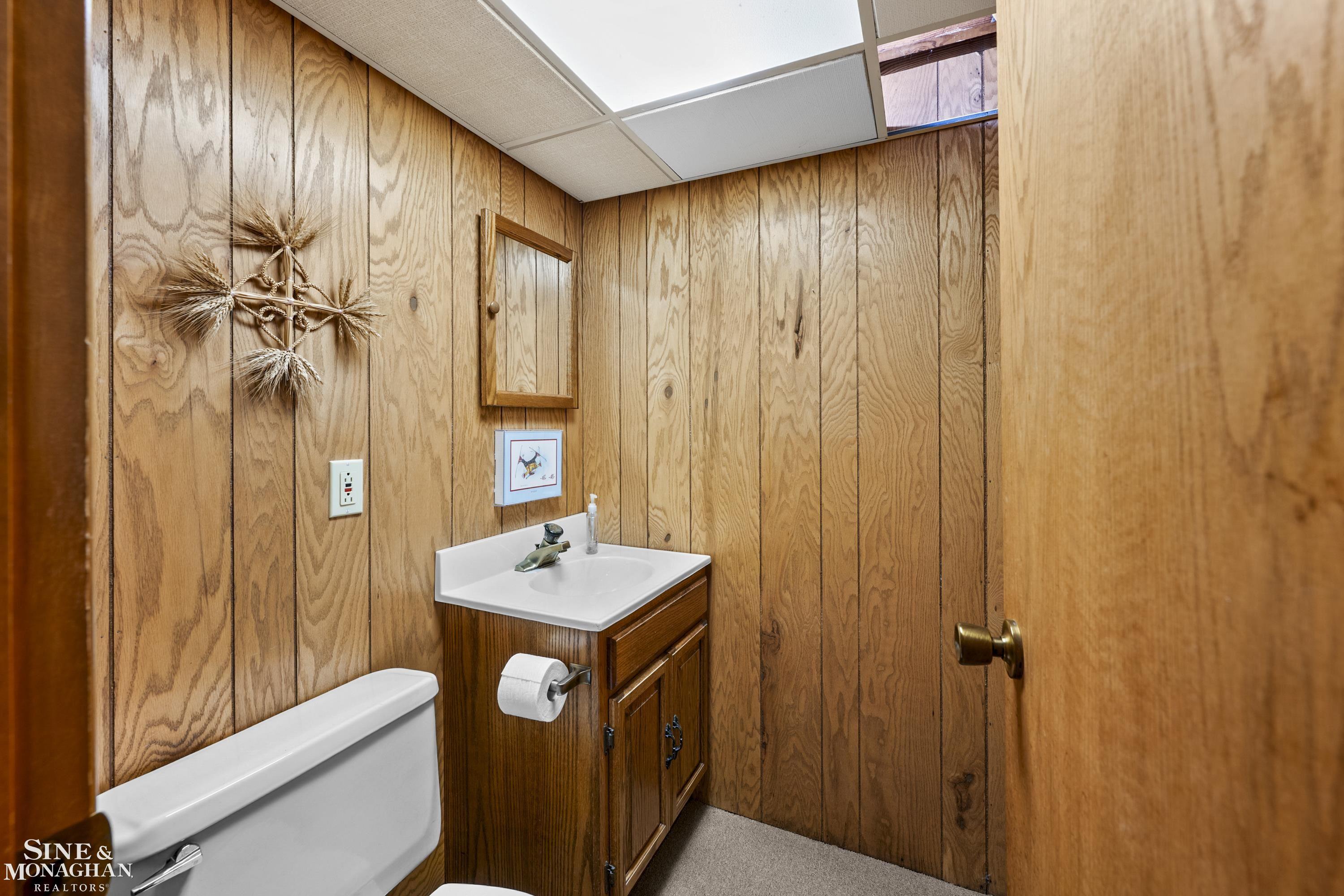 1022 Hampton Road Grosse Pointe Woods, MI 48236 - Photo 35 of 48