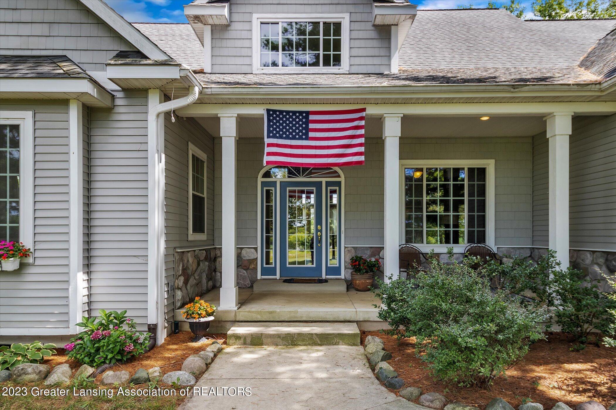 10555 South Wright Road Eagle, MI 48822 - Photo 6 of 126 006-10555-S-Wright-Rd-WindowStill-Real-E