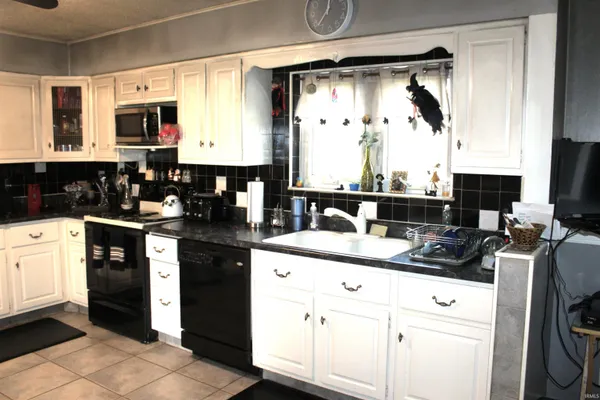 $255,000 | 1105 North 170 West, Angola, IN 46703
