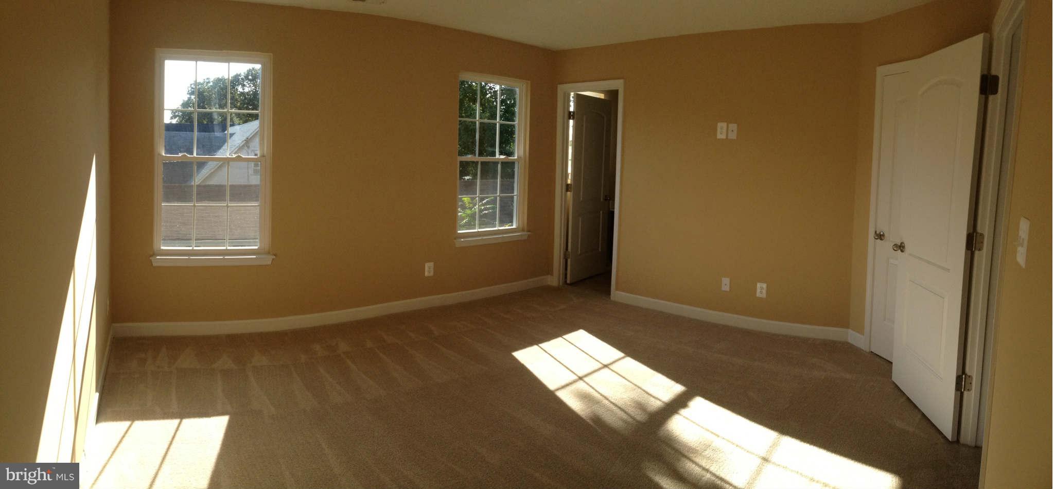 7790 East Shore Road Pasadena, MD 21122 - Photo 13 of 17 Bath (Master)