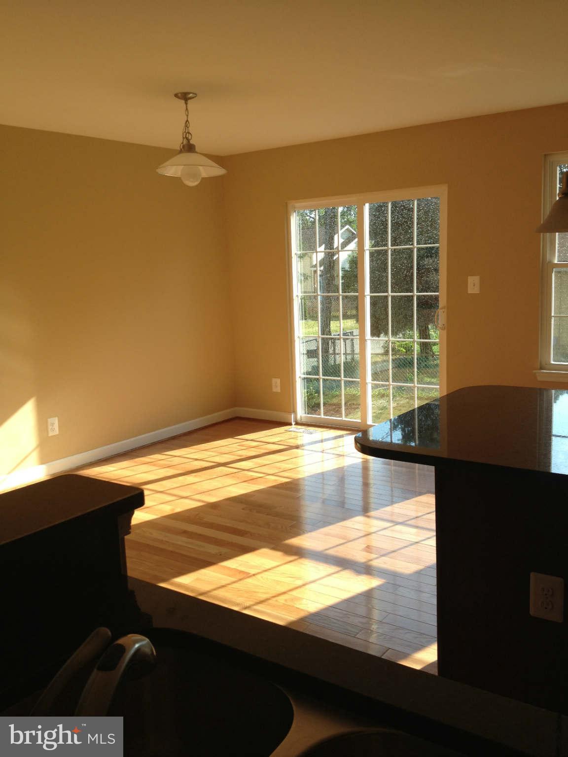 7790 East Shore Road Pasadena, MD 21122 - Photo 8 of 17 Kitchen