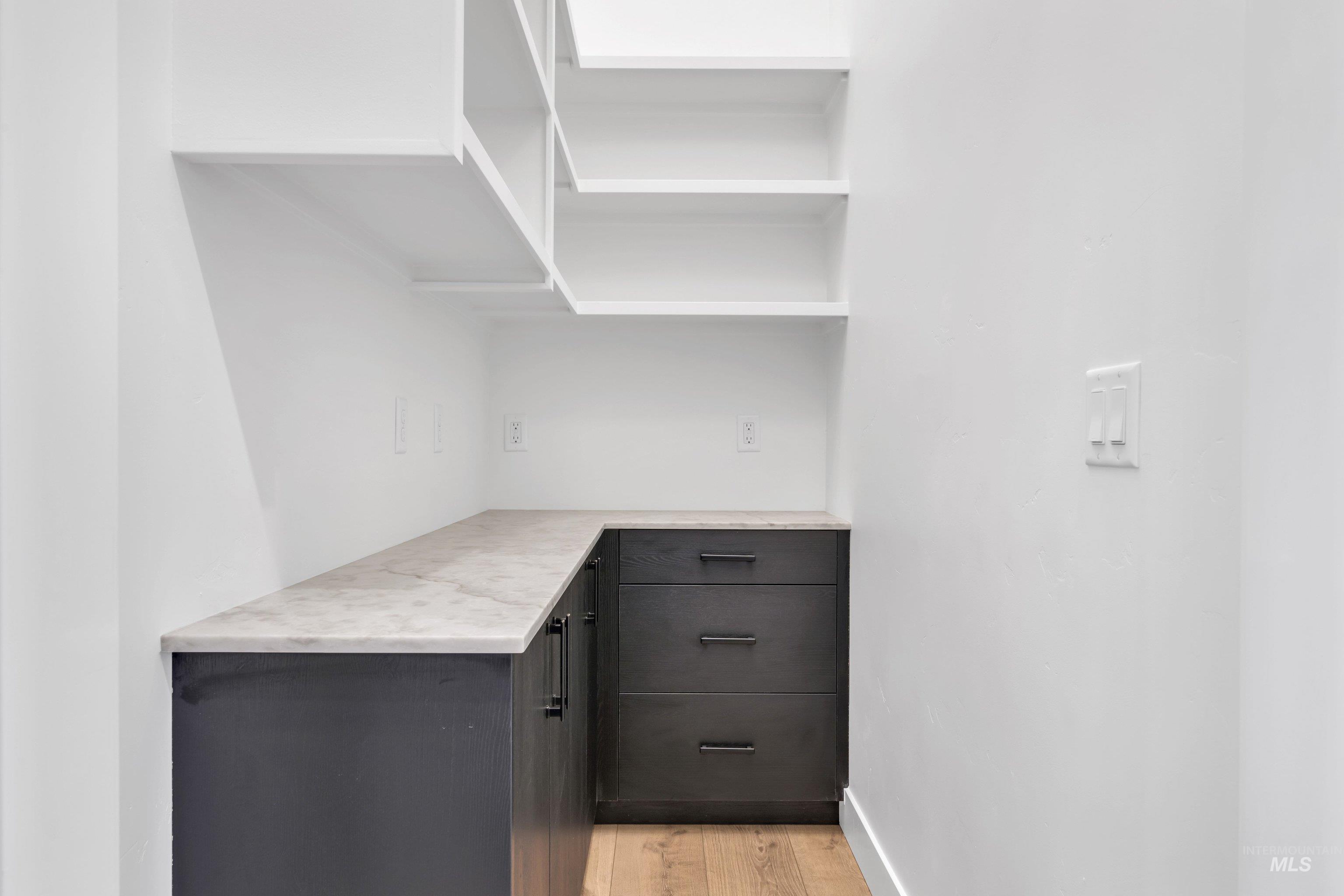 24871 Ardmore Court Caldwell, ID 83607 - Photo 17 of 44 View of pantry