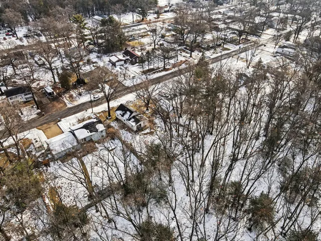 $199,900 | 1123 South Bolen Road, Muskegon, MI 49442