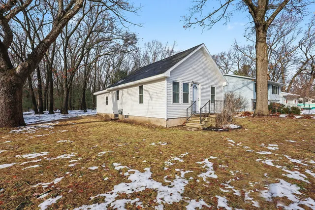 $199,900 | 1123 South Bolen Road, Muskegon, MI 49442