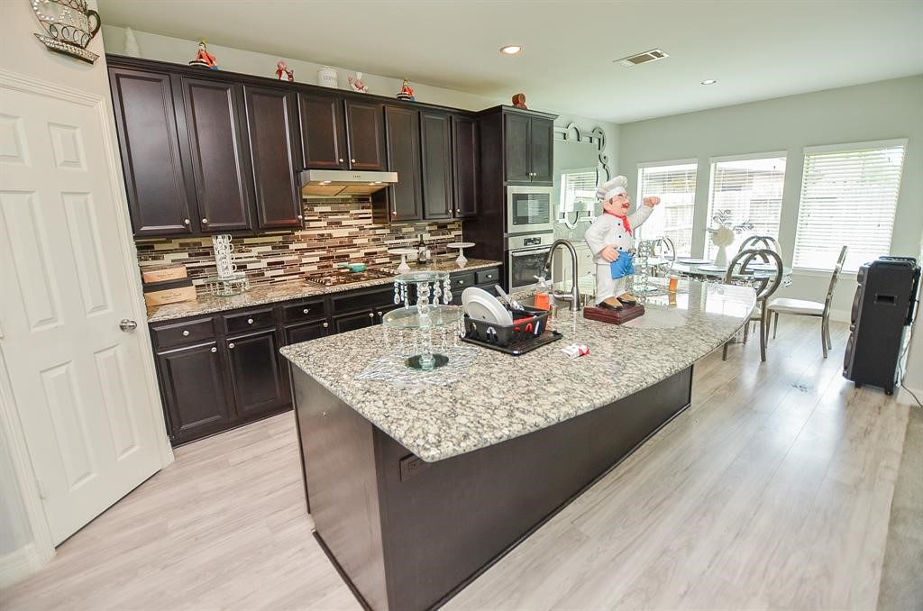 6638 Miller Shadow Lane Sugar Land, TX 77479 - Photo 11 of 21