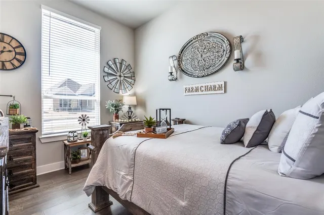 $485,500 | 425 Lost Crk Trail, Waxahachie, TX 75165