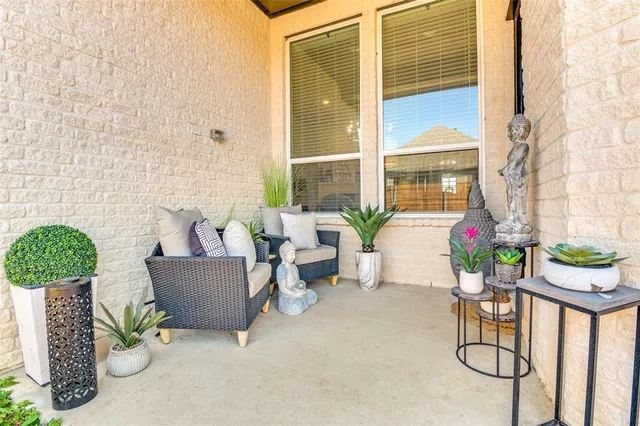 $485,500 | 425 Lost Crk Trail, Waxahachie, TX 75165