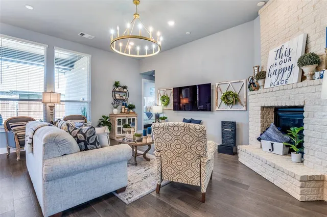 $485,500 | 425 Lost Crk Trail, Waxahachie, TX 75165