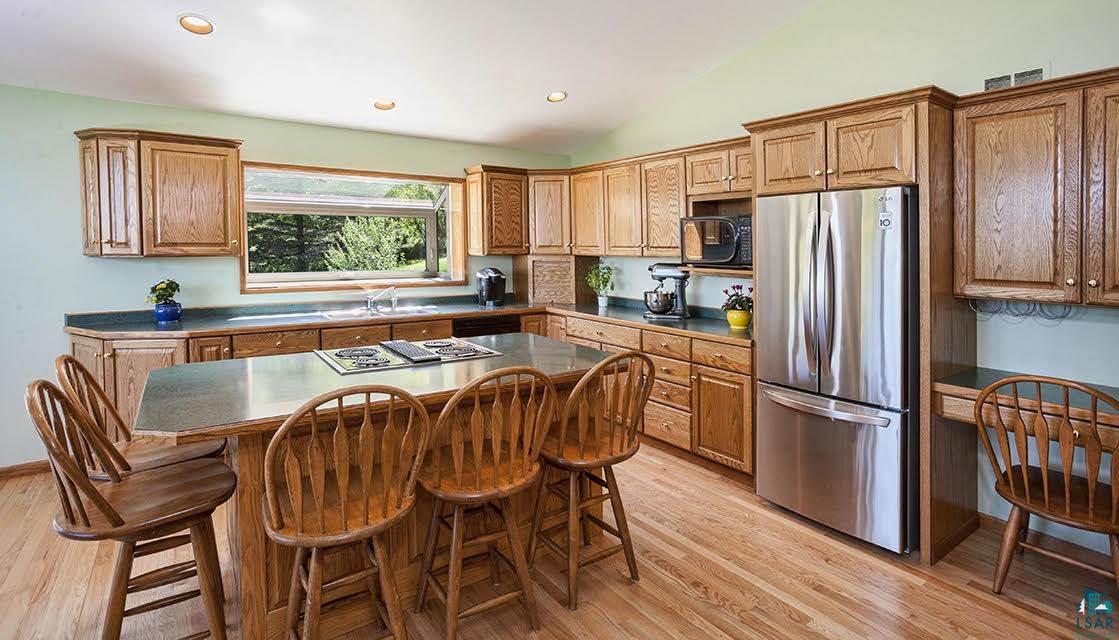 2721 Jean Duluth Road Duluth, MN 55803 - Photo 14 of 24