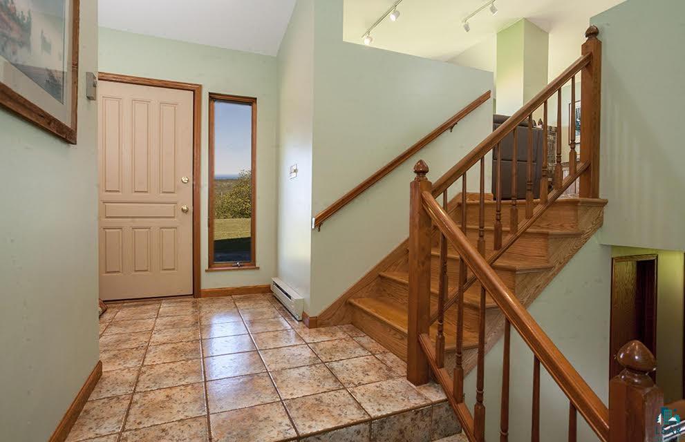 2721 Jean Duluth Road Duluth, MN 55803 - Photo 19 of 24