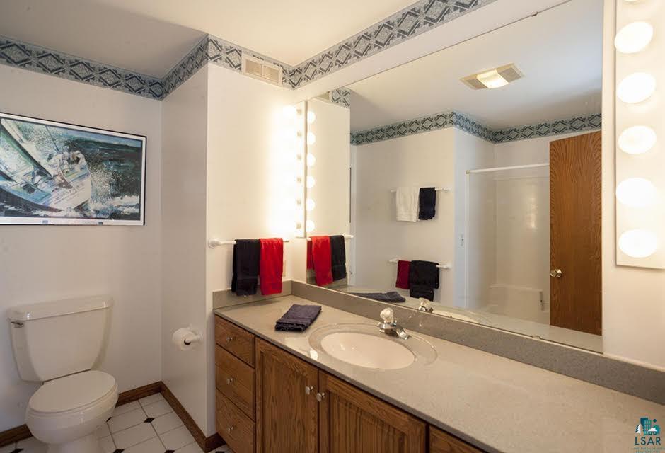 2721 Jean Duluth Road Duluth, MN 55803 - Photo 22 of 24