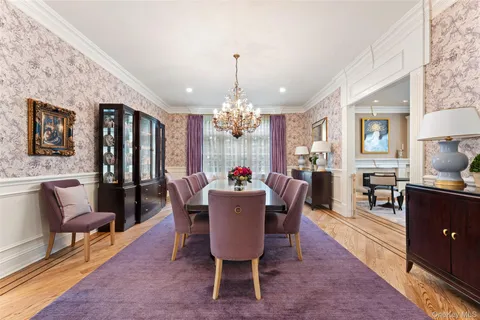$3,495,000 | 64 Stratton Road, Scarsdale, NY 10583