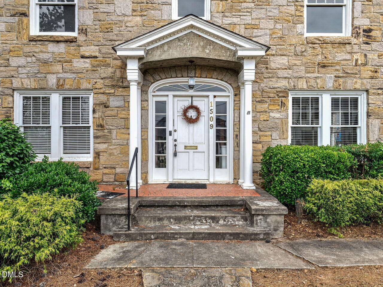 1509 Caswell Street Raleigh, NC 27608 - Photo 2 of 23
