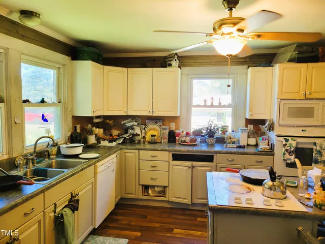 a view of a terrace with seating space