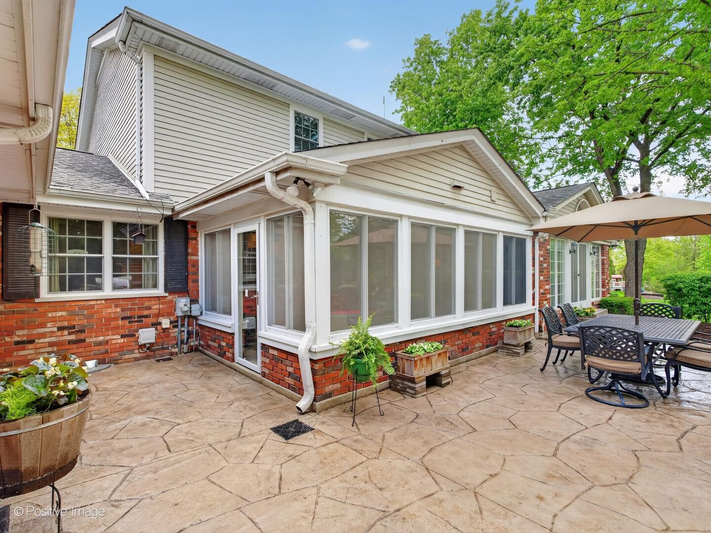 138 Surrey Lane Burr Ridge, IL 60527 - Photo 24 of 37