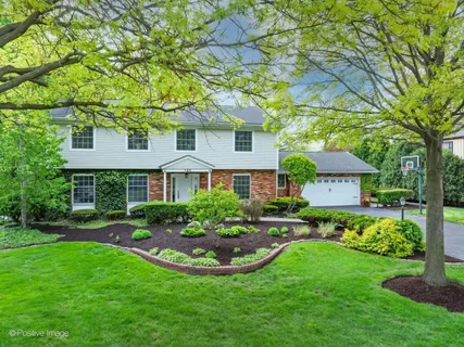 $1,099,000 | 138 Surrey Lane, Burr Ridge, IL 60527