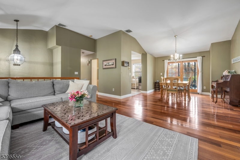 41 Shongum Road Randolph, NJ 07869 - Photo 2 of 36