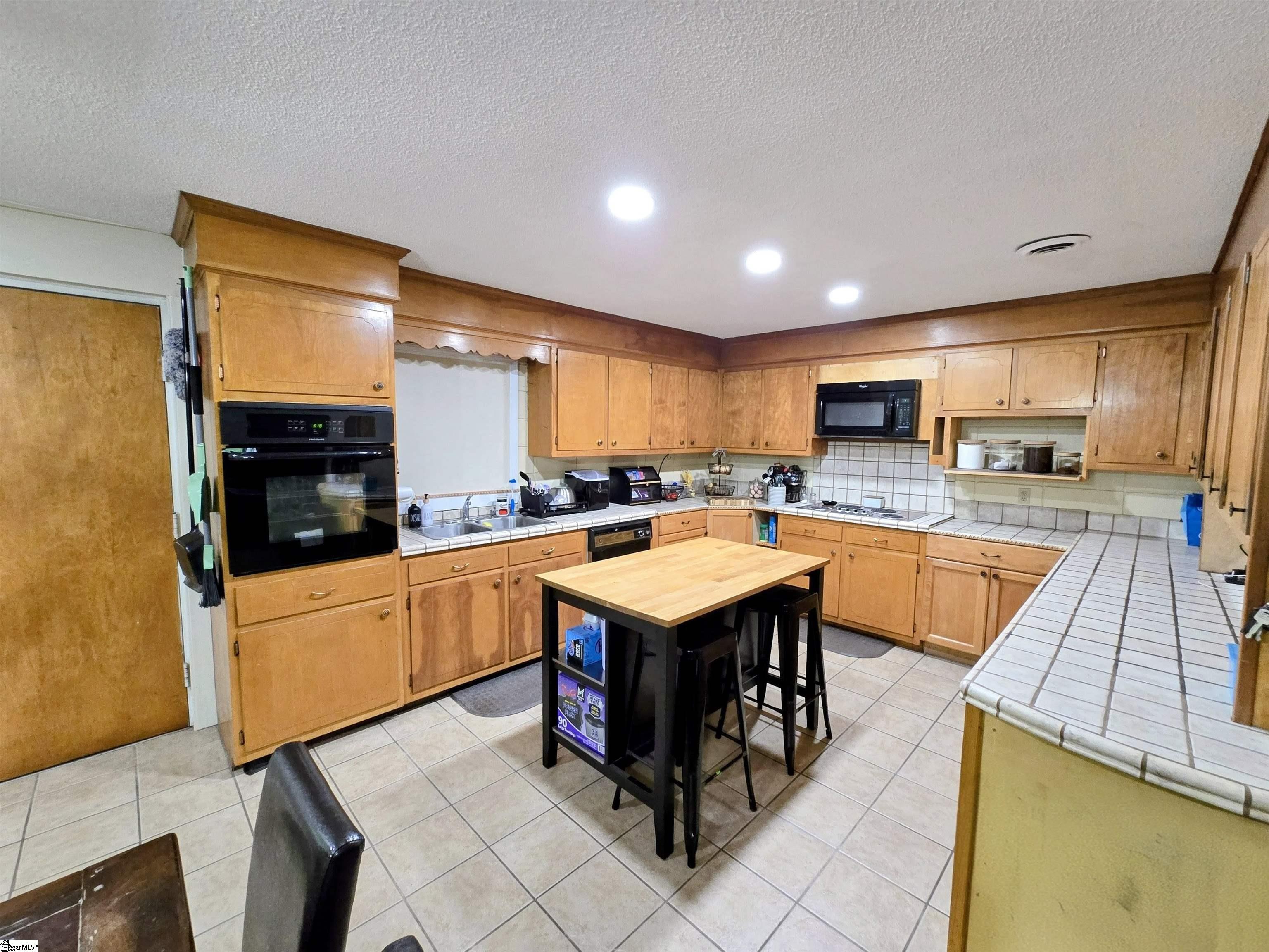 315 Corn Mill Road Pickens, SC 29671 - Photo 8 of 23