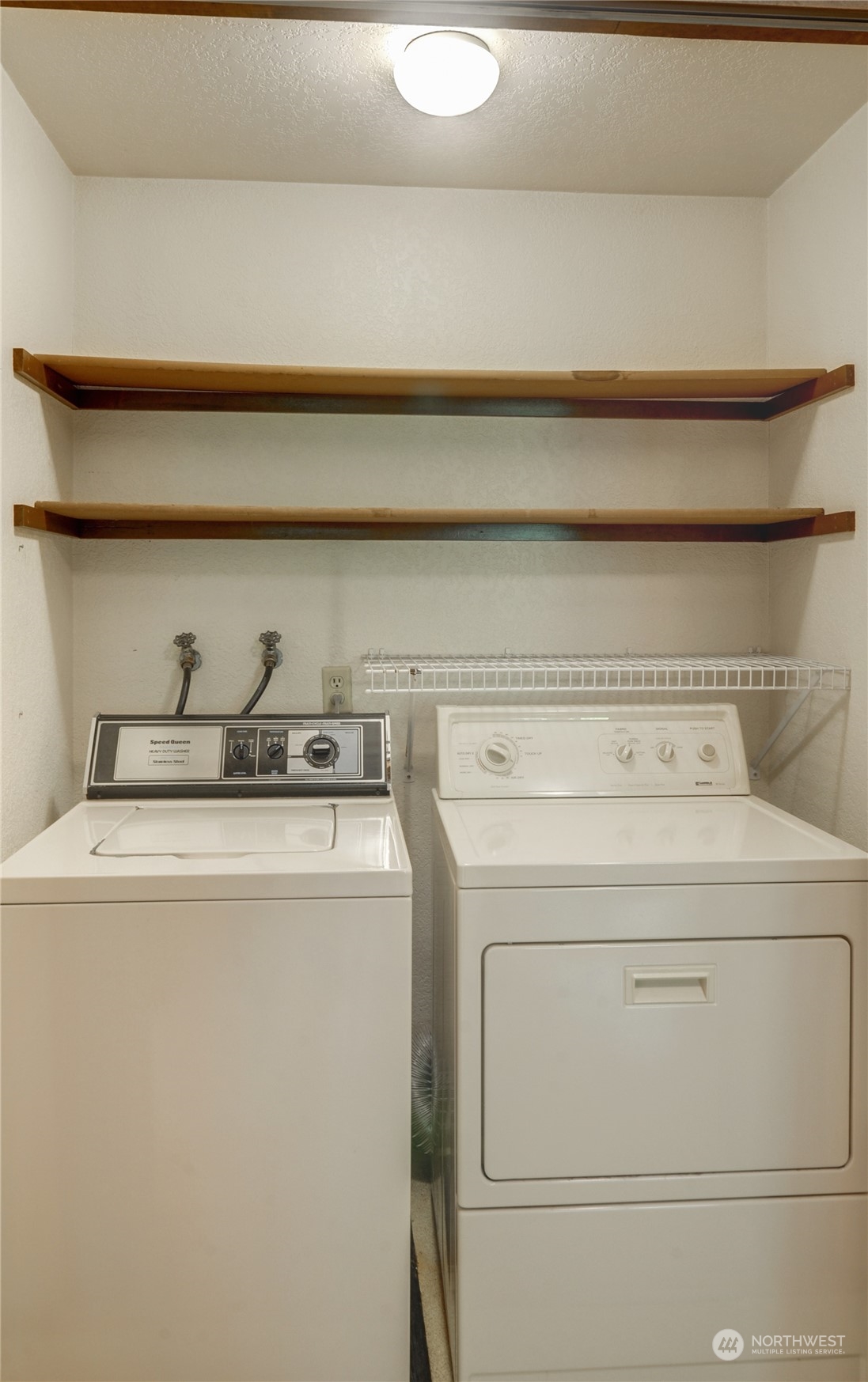717 Daley Street Edmonds, WA 98020 - Photo 25 of 40 a utility room with dryer and washer