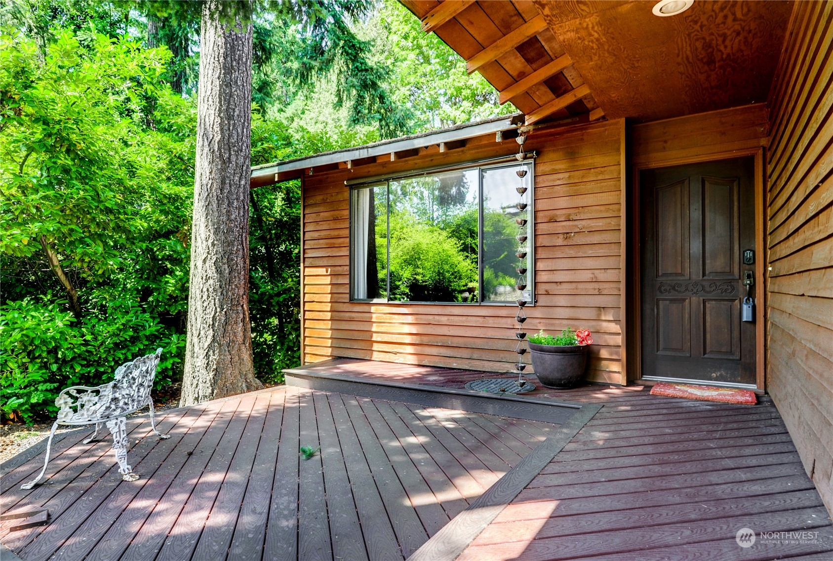 717 Daley Street Edmonds, WA 98020 - Photo 4 of 40 a view of outdoor space with deck