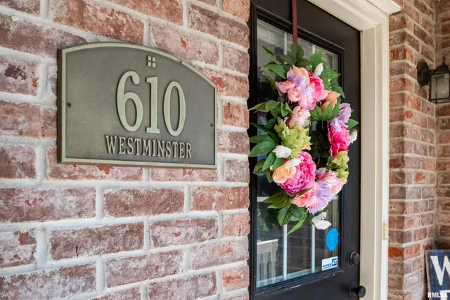 $485,000 | 610 Westminster Drive, Washington, IL 61571