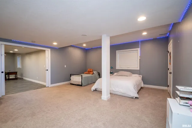 $485,000 | 610 Westminster Drive, Washington, IL 61571