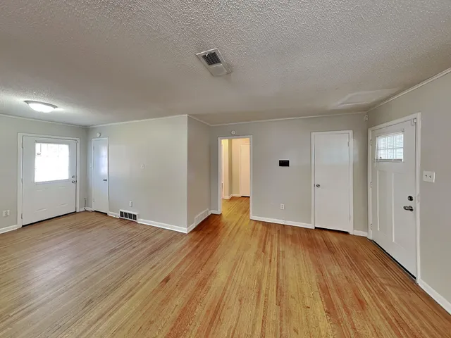 $1,499 | 5040 Sea Isle Road, Memphis, TN 38117