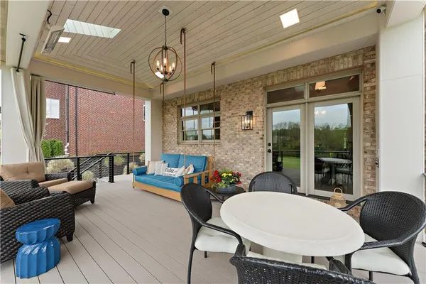 $1,250,000 | 212 Chesapeake Drive, Gibsonia, PA 15044
