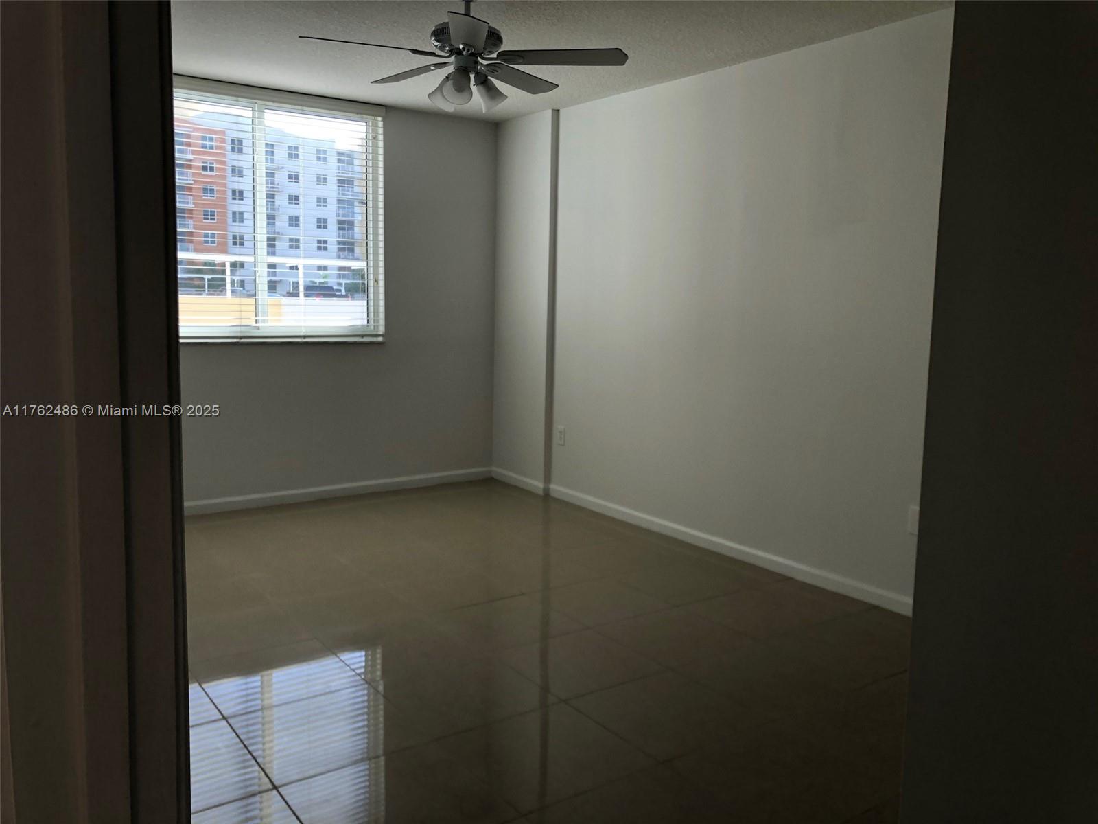 2775 Northeast 187th Street, Unit 527 Aventura, FL 33180 - Photo 7 of 18