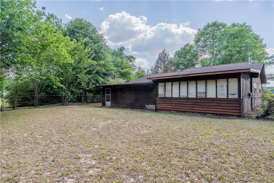43 Dixie Lane Waycross, GA 31503 - Photo 23 of 27
