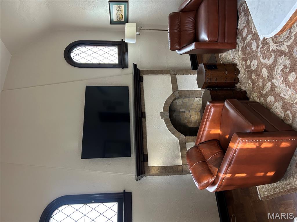 440 South Hanley Road, Unit 2 Clayton, MO 63105 - Photo 21 of 29