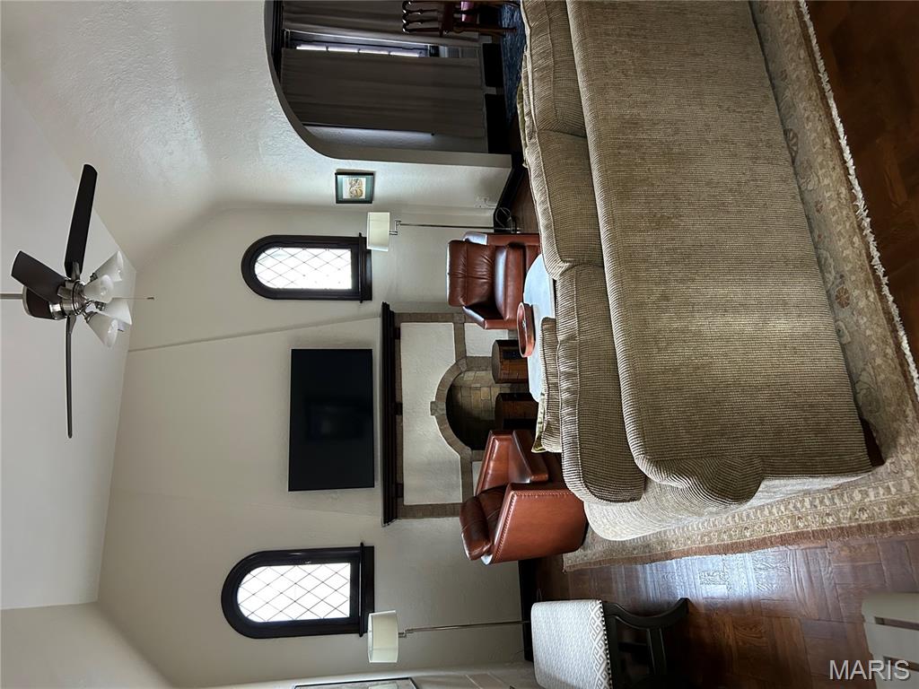 440 South Hanley Road, Unit 2 Clayton, MO 63105 - Photo 22 of 29