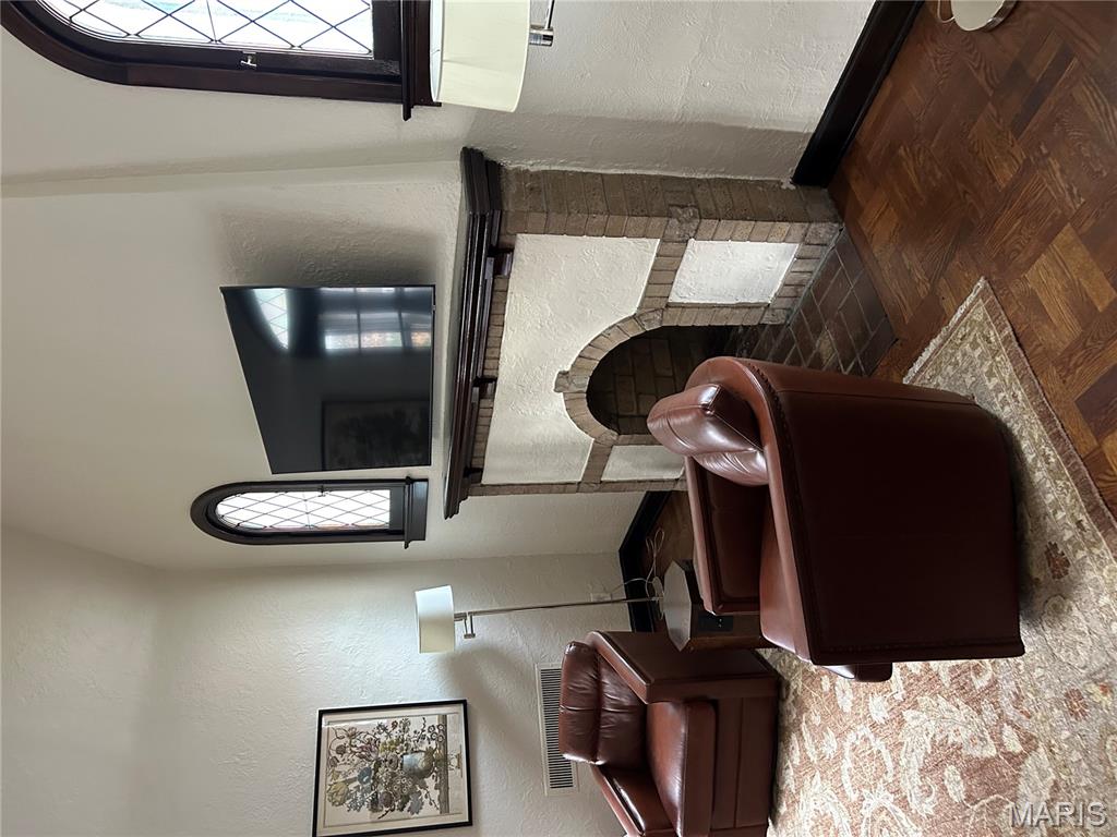 440 South Hanley Road, Unit 2 Clayton, MO 63105 - Photo 26 of 29