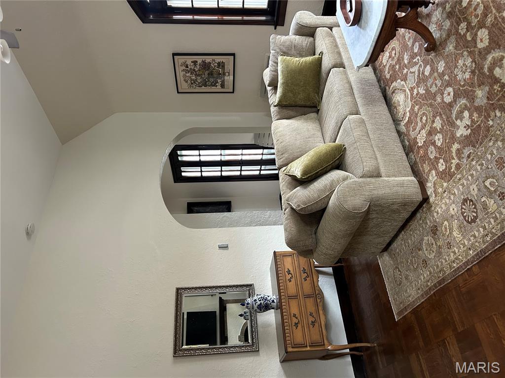 440 South Hanley Road, Unit 2 Clayton, MO 63105 - Photo 7 of 29