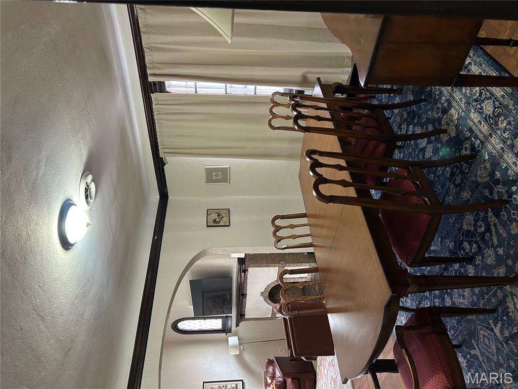 440 South Hanley Road, Unit 2 Clayton, MO 63105 - Photo 9 of 29