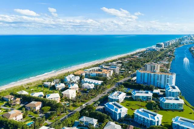 $2,075,000 | 2115 South Ocean Boulevard, Unit 1, Delray Beach, FL 33483